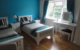 The Oaks Guest House