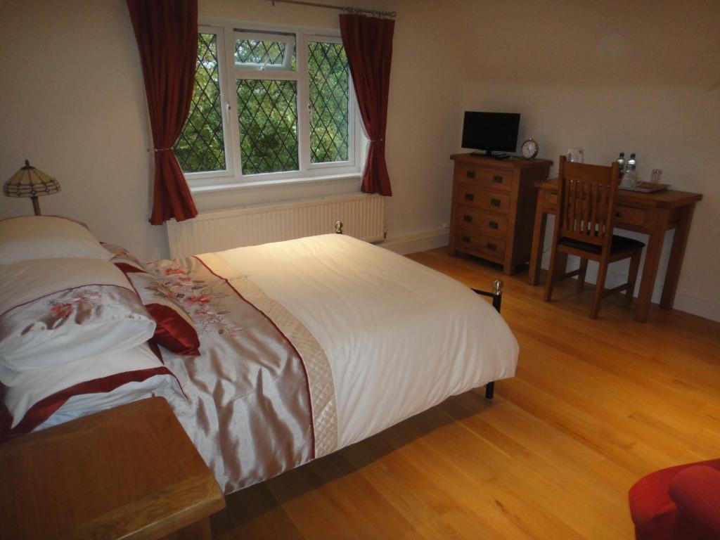 The Oaks Guest House London Room photo